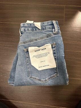 BNWT Good American Good Legs Skinny Jeans - Light Blue Denim